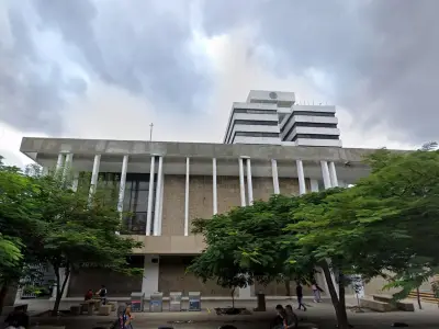 Falsa alarma de bomba en Palacio Federal de Guadalajara por queja de pensión