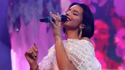 Familia Aguilar defiende a Ángela de rumores por video de Nodal y 'doble' de Cazzu