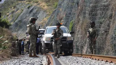 FGR cierra investigación del Tren Interoceánico: error humano y exceso de velocidad causaron siniestro