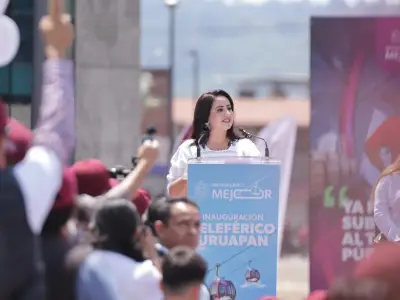 Gladyz Butanda Macías inaugura teleférico histórico en Uruapan, Michoacán