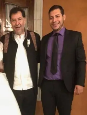 Hijo de Fernández Noroña percibe sueldo millonario en CFE, desata polémica en redes