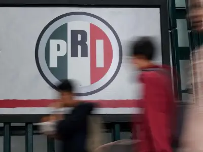 INE rechaza retirar promocionales del PRI contra Morena y Samuel García