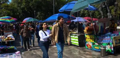 Inegi reporta que 32.9 millones de mexicanos laboran en informalidad