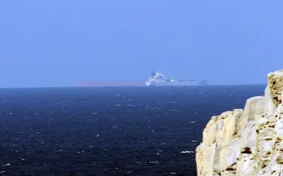 Irán advierte: sin acuerdo con EU, la tensión en el estrecho de Ormuz persistirá