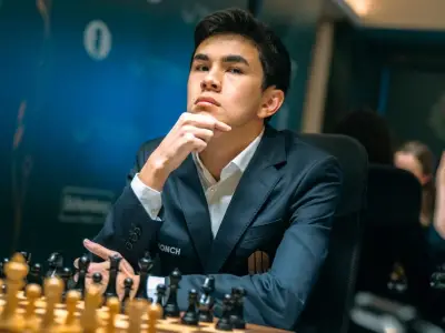 Javokhir Sindarov domina el Torneo de Candidatos de ajedrez con victoria aplastante