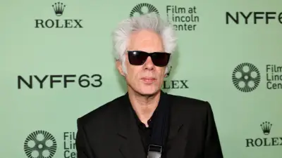 Jim Jarmusch: El maestro del cine independiente y su exploración del vacío existencial