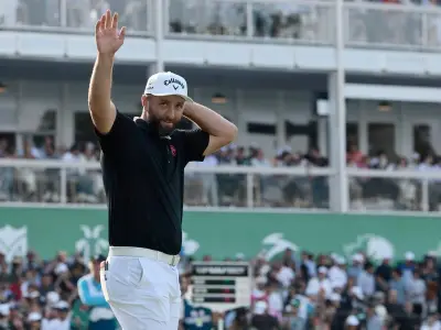 Jon Rahm domina LIV Golf Ciudad de México con victoria individual y por equipos