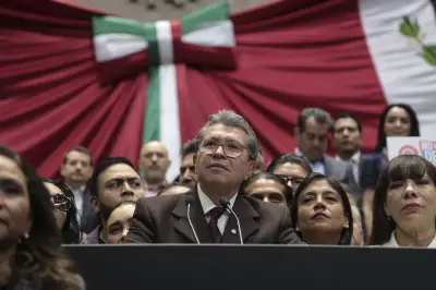 Monreal garantiza transparencia en elección de consejeros del INE sin 'dados cargados'