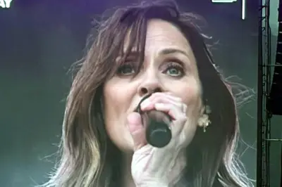 Natalie Imbruglia revive sus éxitos en el festival Machaca de Monterrey
