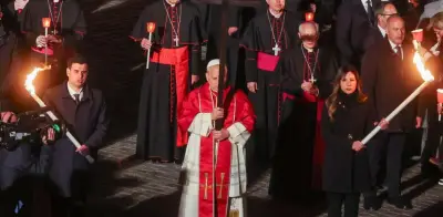 Papa León pide fin a guerra en Viernes Santo y advierte a líderes sobre rendición de cuentas