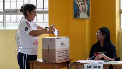 Perú reanuda votaciones para ciudadanos impedidos de ejercer su derecho el domingo