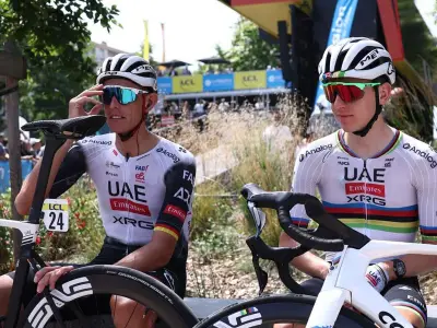 Pogacar busca su tercer Tour de Flandes con Politt como apoyo clave en UAE Emirates