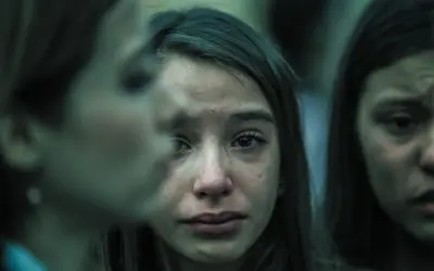 ¿Por qué lloramos al discutir? La explicación psicológica y cómo mantener la calma