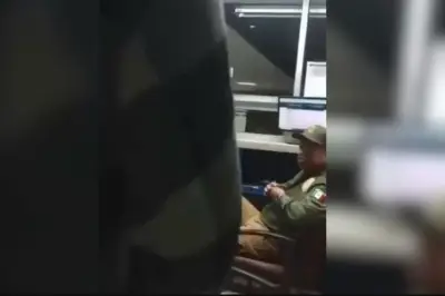 Procesan a agentes de Migración por solicitar sobornos a migrantes