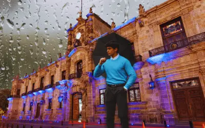 Pronóstico del Clima en Guadalajara: Lluvias Ligeras Alivian el Calor Sofocante Este Sábado