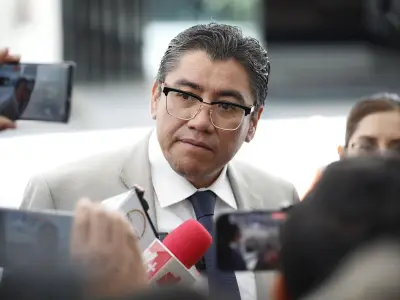 PVEM y PT excluyen a Saúl Monreal para gubernatura de Zacatecas; senador seguirá en Morena