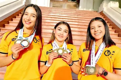 Regias buscan alcanzar su sueño en el canotaje mexicano