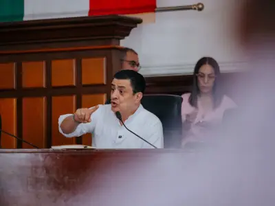 Regidor de Morena exige comparecencia por despido de comandante de Bomberos en Guadalajara