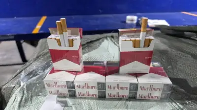 Semar y Aduana decomisan 1.8 millones de cigarros irregulares en el AICM valorados en 9.5 millones de pesos