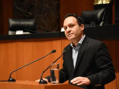 Senador advierte fallas en reforma de 40 horas: afecta descanso y horas extra