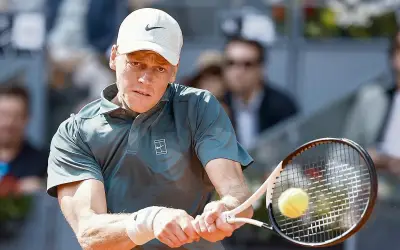 Sinner vence a Bonzi y avanza en el Masters 1000 de Madrid