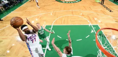 Sixers igualan serie ante Celtics con victoria clave en Boston