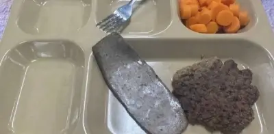 Soldados de EU denuncian hambre en buques de guerra en Medio Oriente