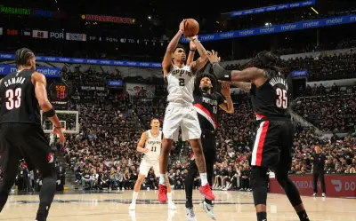 Spurs sufren costosa derrota en casa ante Trail Blazers que empatan la serie