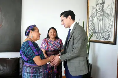 SRE nombra a Menchu consejera para derechos indígenas