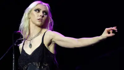 Taylor Momsen es mordida por araña antes de concierto con AC/DC en CDMX