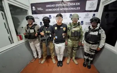 Trasladan a Puente Grande a presunto responsable de multihomicidio en La Nogalera