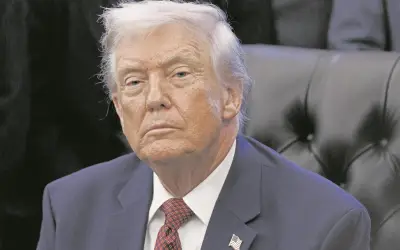 Trump Ordena Bloqueo en Estrecho de Ormuz: Petróleo Sube y Crisis en Medio Oriente se Agudiza