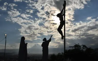 Viernes Santo 2026: Obligaciones y Tradiciones en el Día de la Muerte de Jesús