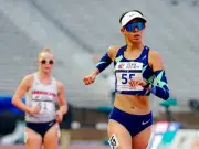 Alegna González inicia 2026 con oro y récord mexicano en 5000m marcha