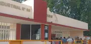 Amenaza con arma en escuela de Veracruz causa pánico entre padres