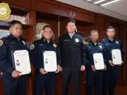 Ascienden a policías que frustraron robo en Lomas de Chapultepec