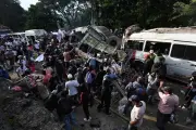 Atentado con bomba en Colombia deja 20 muertos y 68 heridos