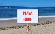 Bloqueo en Punta Mita por disputa de Playa Las Cocinas y falta de agua