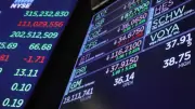 Bolsa Mexicana cierra con leve alza del 0.04% y alcanza las 68,836.92 unidades