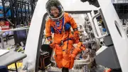 Christina Koch devuelve la calma a la NASA tras crisis de comunicaciones en Artemis II