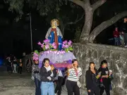 Cientos participan en la Segunda Procesión del Silencio en Naucalpan durante Semana Santa