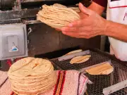 Consejo Nacional de la Tortilla alerta sobre aumento de precio tras déficit del 16%