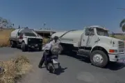 Crimen y extorsiones aprietan bloqueos en Oaxtepec