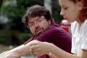 De profe a estrella de cine: la historia de un maestro mexicano