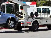 Denuncian prácticas opacas y abusos de grúas en Movilidad del Edomex bajo De la Rosa García