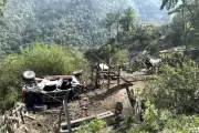 Desbarranca RZR y 4 personas saltan para salvarse en NL