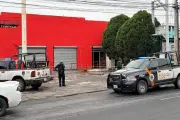 Ejecutan a Hombre a Balazos Dentro de Restaurante en Guadalupe, Nuevo León