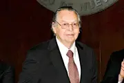 Fallece Luis Santos, decano del PAN, a los 104 años