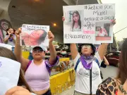 Familiares de Karen exigen que su muerte sea investigada como feminicidio en CDMX