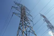 Gobierno federal autoriza compras urgentes de energía para evitar apagones